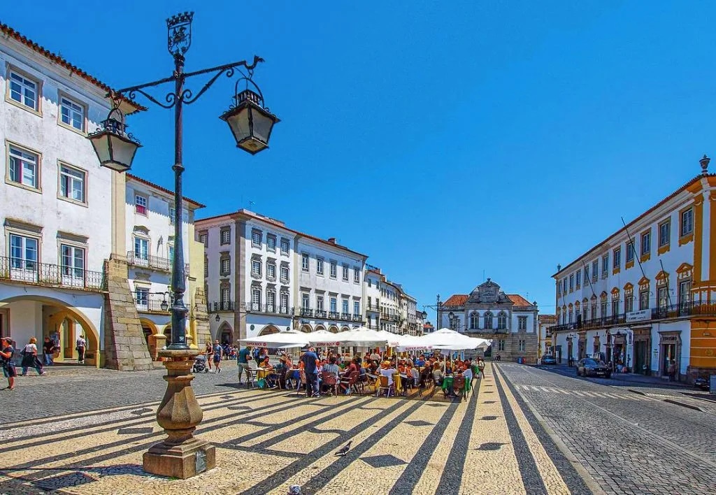 LimeAcademy Portuguese classroom